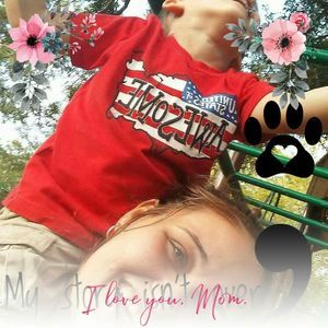 Meet your Posher, Karrie